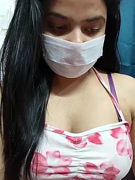 Myloveurvi online show from March 15, 2026, 4:03 pm