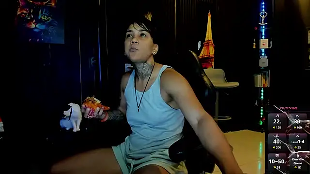 Snapshot of ZhoeStrong chatting on September 25, 2025, 7:20 pm ZhoeStrong online show from September 25, 2025, 7:20 pm