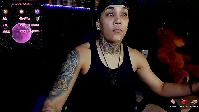 Snapshot of ZhoeStrong chatting on March 15, 2025, 6:32 pm ZhoeStrong online show from March 15, 2025, 6:32 pm