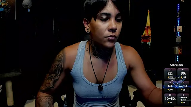 Snapshot of ZhoeStrong chatting on September 8, 2025, 5:23 pm ZhoeStrong online show from September 8, 2025, 5:23 pm