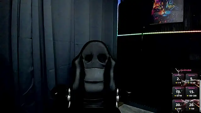 Snapshot of ZhoeStrong chatting on November 14, 2025, 8:34 pm ZhoeStrong online show from November 14, 2025, 8:34 pm