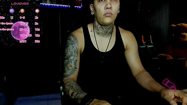 Snapshot of ZhoeStrong chatting on March 21, 2025, 3:02 pm ZhoeStrong online show from March 21, 2025, 3:02 pm