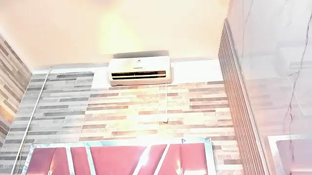 Snapshot of ebony_march chatting on November 27, 2025, 6:30 pm ebony march online show from November 27, 2025, 6:30 pm