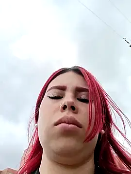 Snapshot of aurora_sky11 chatting on October 8, 2025, 3:24 pm aurora sky11 online show from October 8, 2025, 3:24 pm