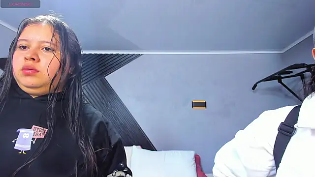Snapshot of Laia_and_Aloby chatting on July 23, 2026, 11:11 pm Laia and Aloby online show from July 23, 2026, 11:11 pm