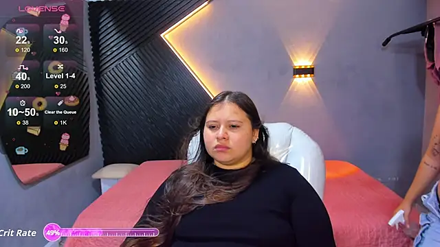 Snapshot of Laia_and_Aloby chatting on June 26, 2026, 11:10 pm Laia and Aloby online show from June 26, 2026, 11:10 pm