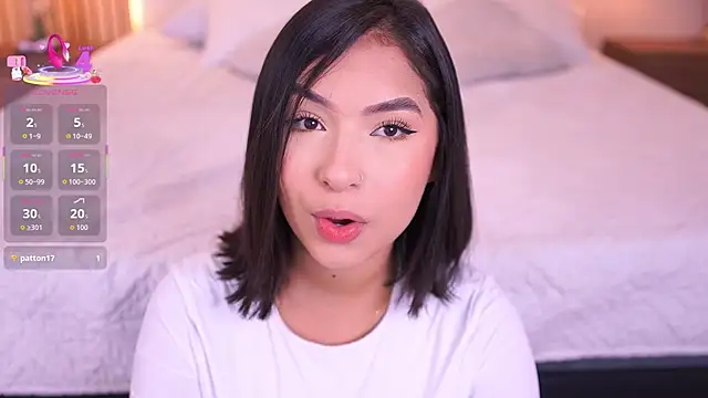 SofiaCortez  online show from October 6, 2025, 12:17 pm