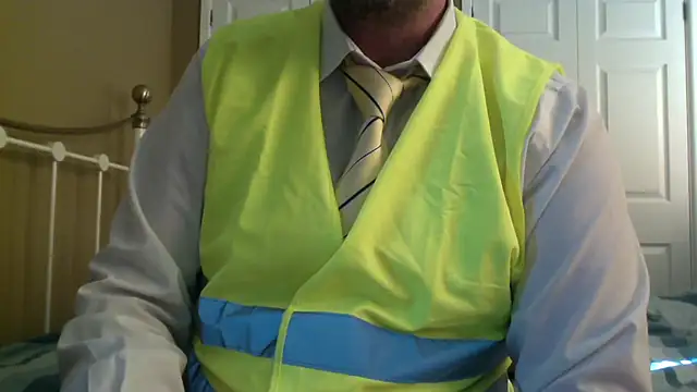 Snapshot of midlandsforfun chatting on March 4, 2025, 10:35 am midlandsforfun online show from March 4, 2025, 10:35 am