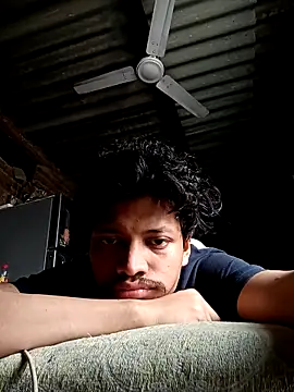 Dreamdaze2025 online show from March 19, 2026, 6:13 am