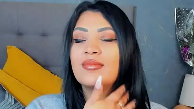 Snapshot of AmyCubes chatting on March 10, 2026, 6:28 am AmyCubes online show from March 10, 2026, 6:28 am