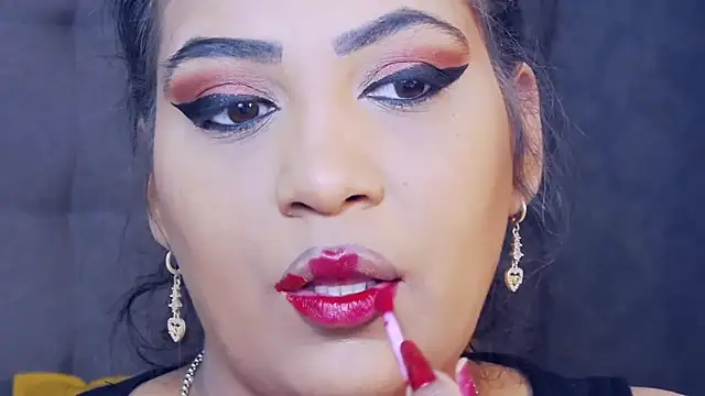 Snapshot of AmyCubes chatting on May 23, 2026, 6:45 am AmyCubes online show from May 23, 2026, 6:45 am