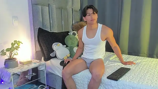 All3ssandr0 online show from February 17, 2026, 1:08 pm