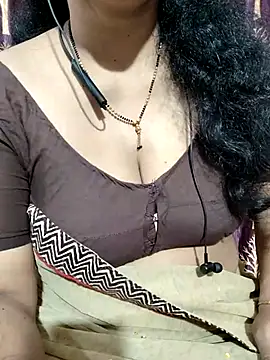 bhuvana555 online show from February 16, 2025, 9:16 pm