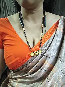 Snapshot of bhuvana555 chatting on May 31, 2026, 6:09 pm bhuvana555 online show from May 31, 2026, 6:09 pm