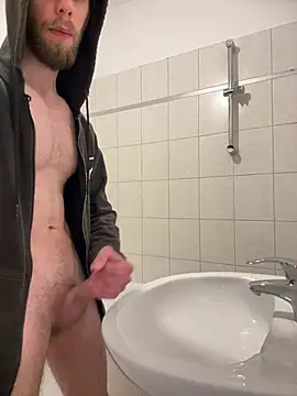 18cmpacoo online show from February 10, 2026, 12:26 pm