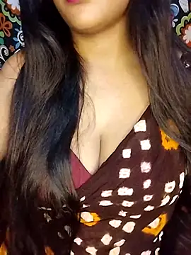 Snapshot of Sreya213 chatting on April 25, 2026, 6:16 pm Sreya213 online show from April 25, 2026, 6:16 pm