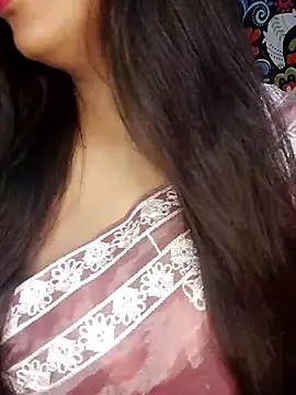 Snapshot of Sreya213 chatting on March 24, 2026, 7:03 pm Sreya213 online show from March 24, 2026, 7:03 pm