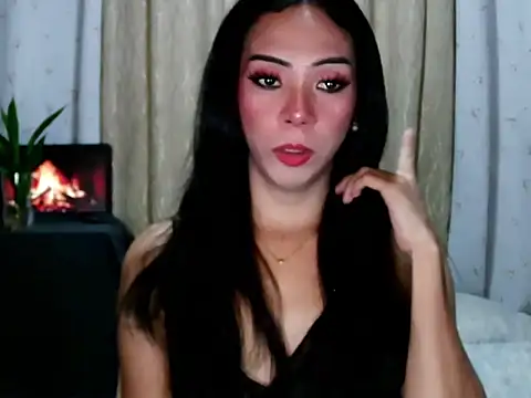 Snapshot of Jvuymae chatting on March 25, 2026, 12:04 pm Jvuymae online show from March 25, 2026, 12:04 pm