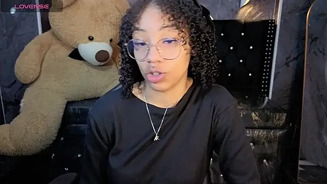 Violeth b online show from March 20, 2026, 1:01 pm