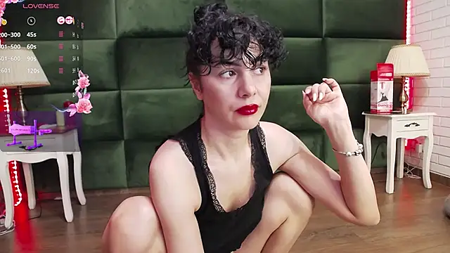 Snapshot of SelenSummer chatting on November 29, 2025, 8:20 pm SelenSummer online show from November 29, 2025, 8:20 pm