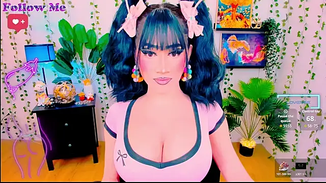 Snapshot of TwittyGirL9inch_exotic chatting on November 5, 2025, 10:35 pm TwittyGirL9inch exotic online show from November 5, 2025, 10:35 pm