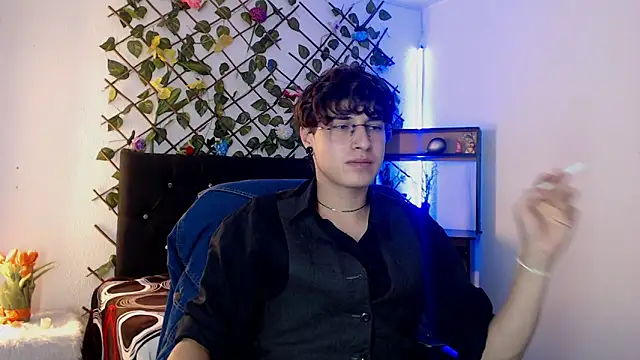 Jeam hot online show from December 19, 2025, 10:12 pm