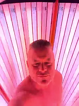 Snapshot of swingr chatting on January 17, 2026, 10:19 am swingr online show from January 17, 2026, 10:19 am