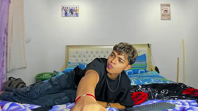 Snapshot of dafnezahiraa_ chatting on January 5, 2025, 3:43 am dafnezahiraa online show from January 5, 2025, 3:43 am