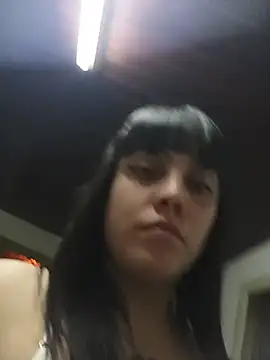 lucylovles online show from July 6, 2026, 11:18 pm