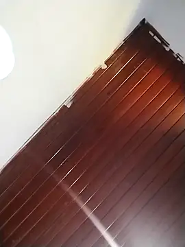 Snapshot of lucylovles chatting on November 24, 2025, 4:18 pm lucylovles online show from November 24, 2025, 4:18 pm