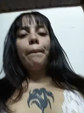 lucylovles online show from July 28, 2026, 11:59 pm