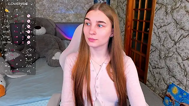 Snapshot of _flowersweeet_ chatting on November 18, 2025, 11:46 am flowersweeet online show from November 18, 2025, 11:46 am