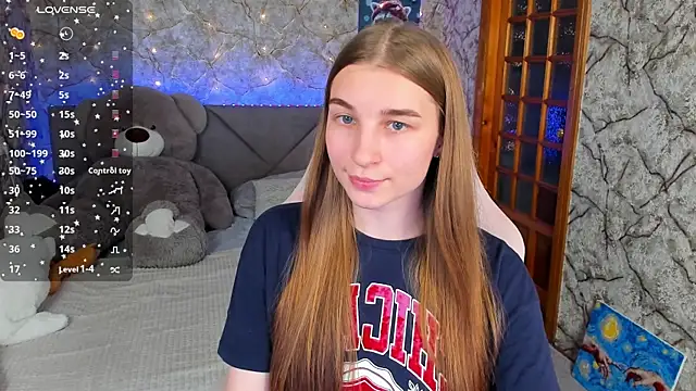 Snapshot of _flowersweeet_ chatting on October 16, 2025, 6:05 pm flowersweeet online show from October 16, 2025, 6:05 pm