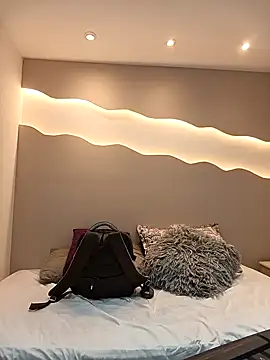 Alisson am online show from October 27, 2025, 11:33 am