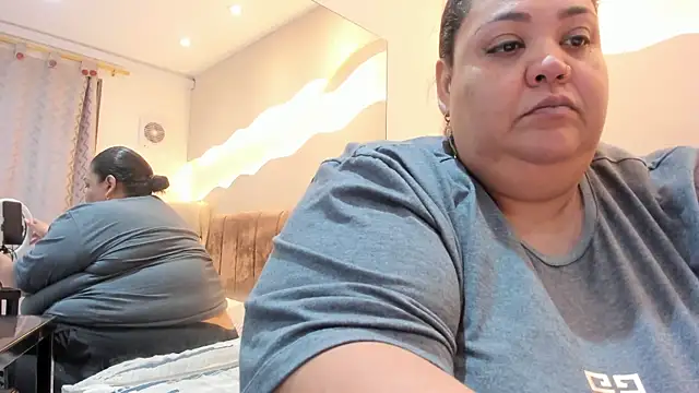 Snapshot of Alisson_am chatting on June 3, 2026, 12:28 pm Alisson am online show from June 3, 2026, 12:28 pm