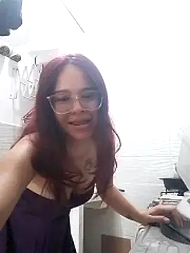 Snapshot of Kathya_puta chatting on November 8, 2025, 1:25 pm Kathya puta online show from November 8, 2025, 1:25 pm