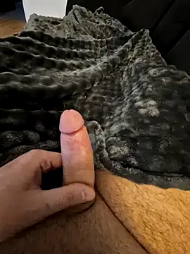 SexKing18x5 online show from January 25, 2025, 1:19 pm