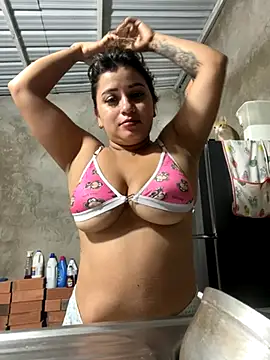 Snapshot of perlita05 chatting on November 24, 2025, 5:13 pm perlita05 online show from November 24, 2025, 5:13 pm