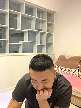 Snapshot of ShaoZian_1 chatting on October 12, 2025, 1:34 pm ShaoZian 1 online show from October 12, 2025, 1:34 pm