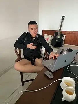 Snapshot of ShaoZian_1 chatting on November 16, 2025, 6:29 am ShaoZian 1 online show from November 16, 2025, 6:29 am