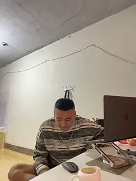 Snapshot of ShaoZian_1 chatting on October 9, 2025, 7:31 am ShaoZian 1 online show from October 9, 2025, 7:31 am