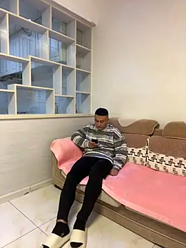 Snapshot of ShaoZian_1 chatting on October 10, 2025, 9:54 am ShaoZian 1 online show from October 10, 2025, 9:54 am