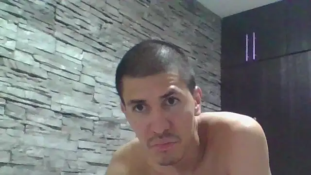Sexylatin64 online show from July 13, 2026, 3:17 am