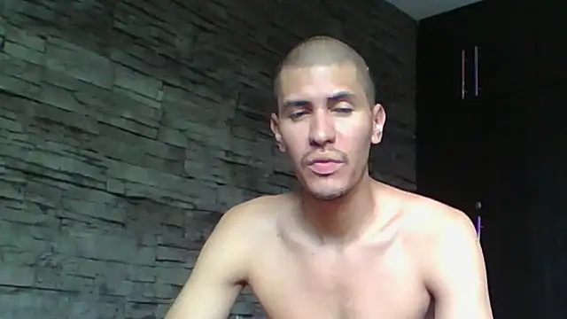 Sexylatin64 online show from July 28, 2026, 8:52 pm