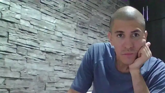Sexylatin64 online show from June 25, 2026, 1:03 am