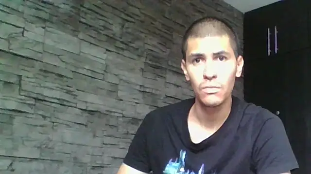 Sexylatin64 online show from June 14, 2026, 2:29 pm