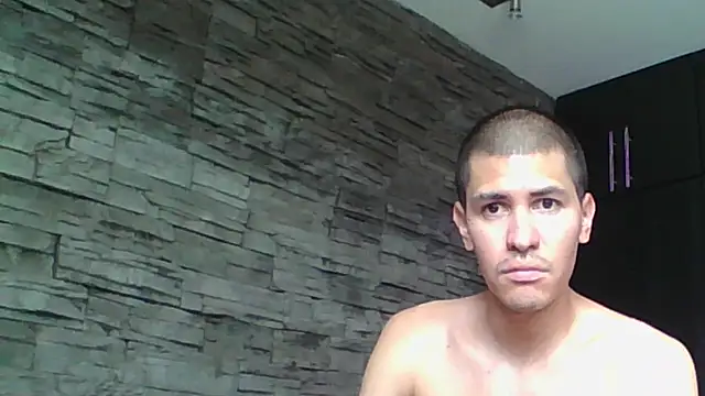 Sexylatin64 online show from June 12, 2026, 3:43 pm