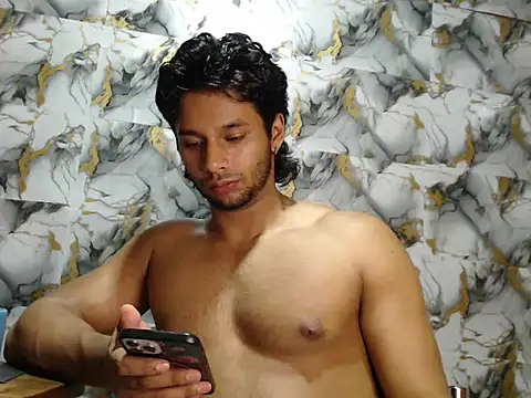 alextonbruno online show from September 18, 2025, 7:44 am