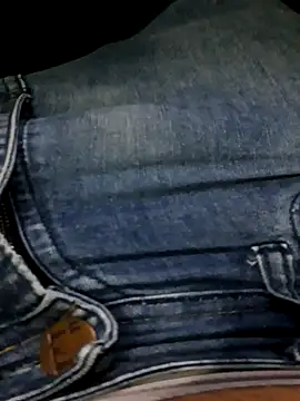 Snapshot of lm279 chatting on December 2, 2025, 4:19 pm lm279 online show from December 2, 2025, 4:19 pm