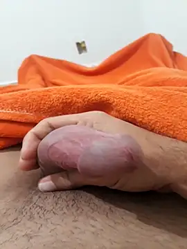 Snapshot of lm279 chatting on November 3, 2025, 7:35 am lm279 online show from November 3, 2025, 7:35 am